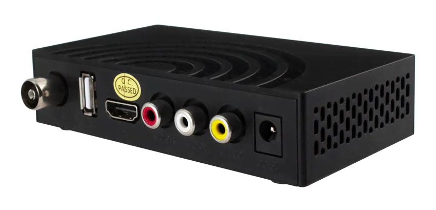 Приставка TV DVB-T2 Starwind CT-220 черный-2