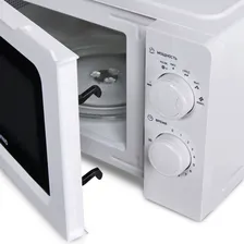 STARWIND Микроволновая печь SMW 3020